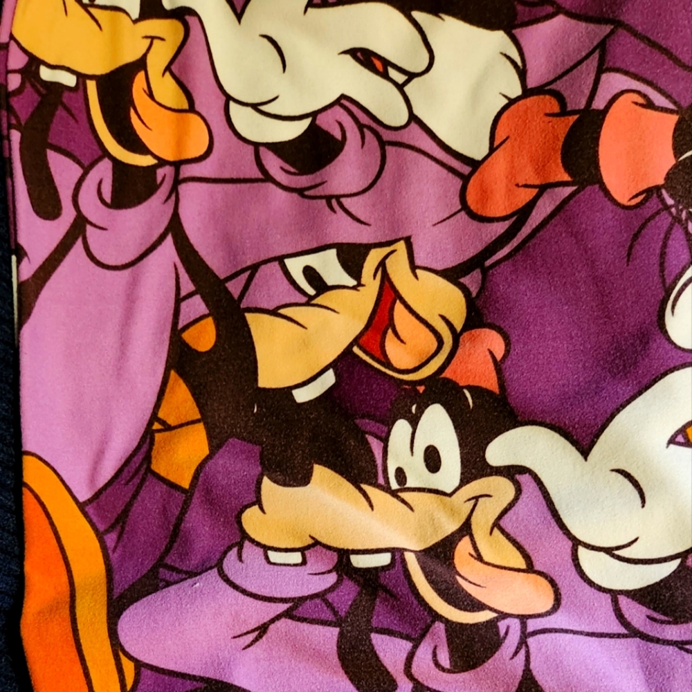 Lularoe Disney Goofy T&C2